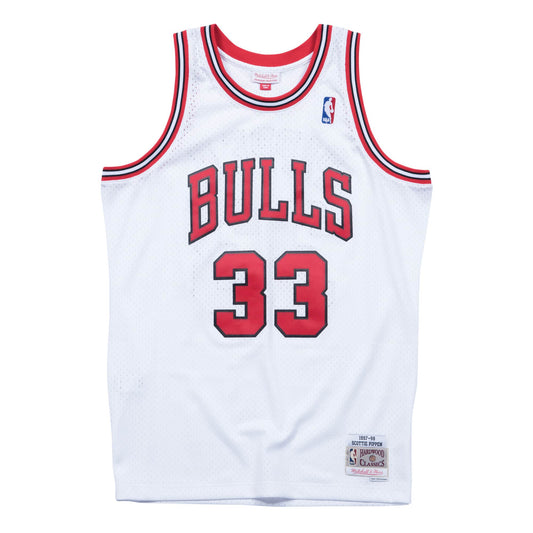 Scottie Pippen Chicago Bulls Mitchell & Ness 1997-98 Hardwood Classic Swingman Home Jersey - Pro League Sports Collectibles Inc.