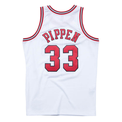 Scottie Pippen Chicago Bulls Mitchell & Ness 1997-98 Hardwood Classic Swingman Home Jersey - Pro League Sports Collectibles Inc.